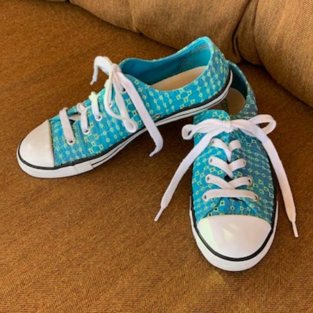 Blue Green Eyelet Converse All Star Size 6